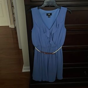iZ Byer periwinkle sleeveless flutter front belted dress